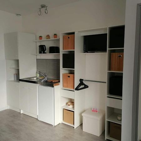 Charmant F2 Noyant Esterno foto